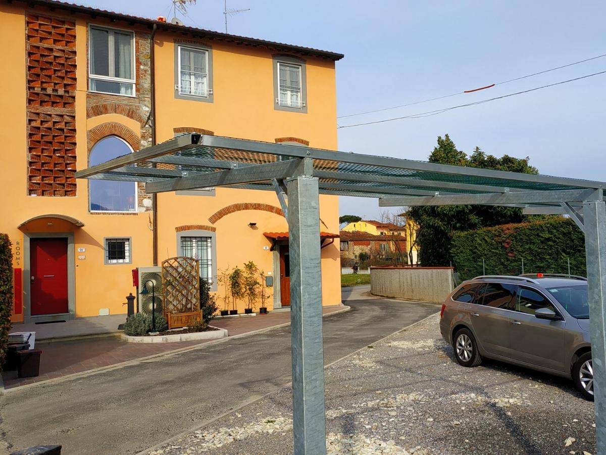 Le Rondini Di San Donato Bed & Breakfast Lucca Dış mekan fotoğraf